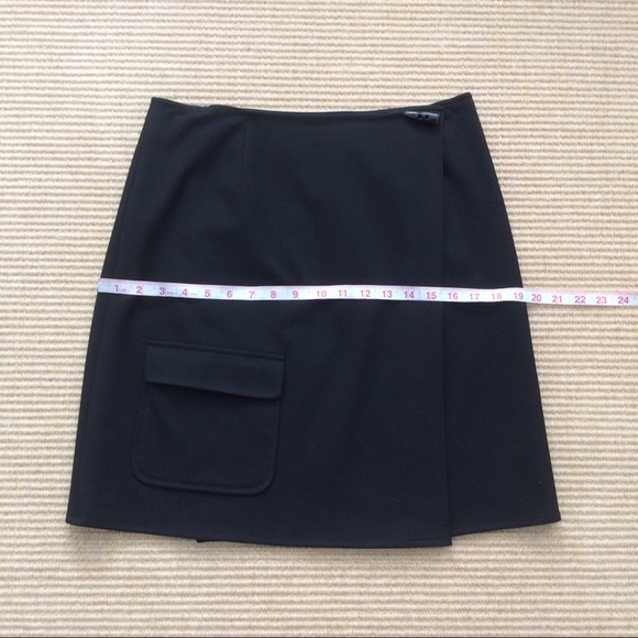 Talbots Black Wrap Skirt - Size 8 - Picture 4 of 12
